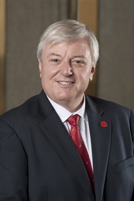 Chancellor Michael Amiridis